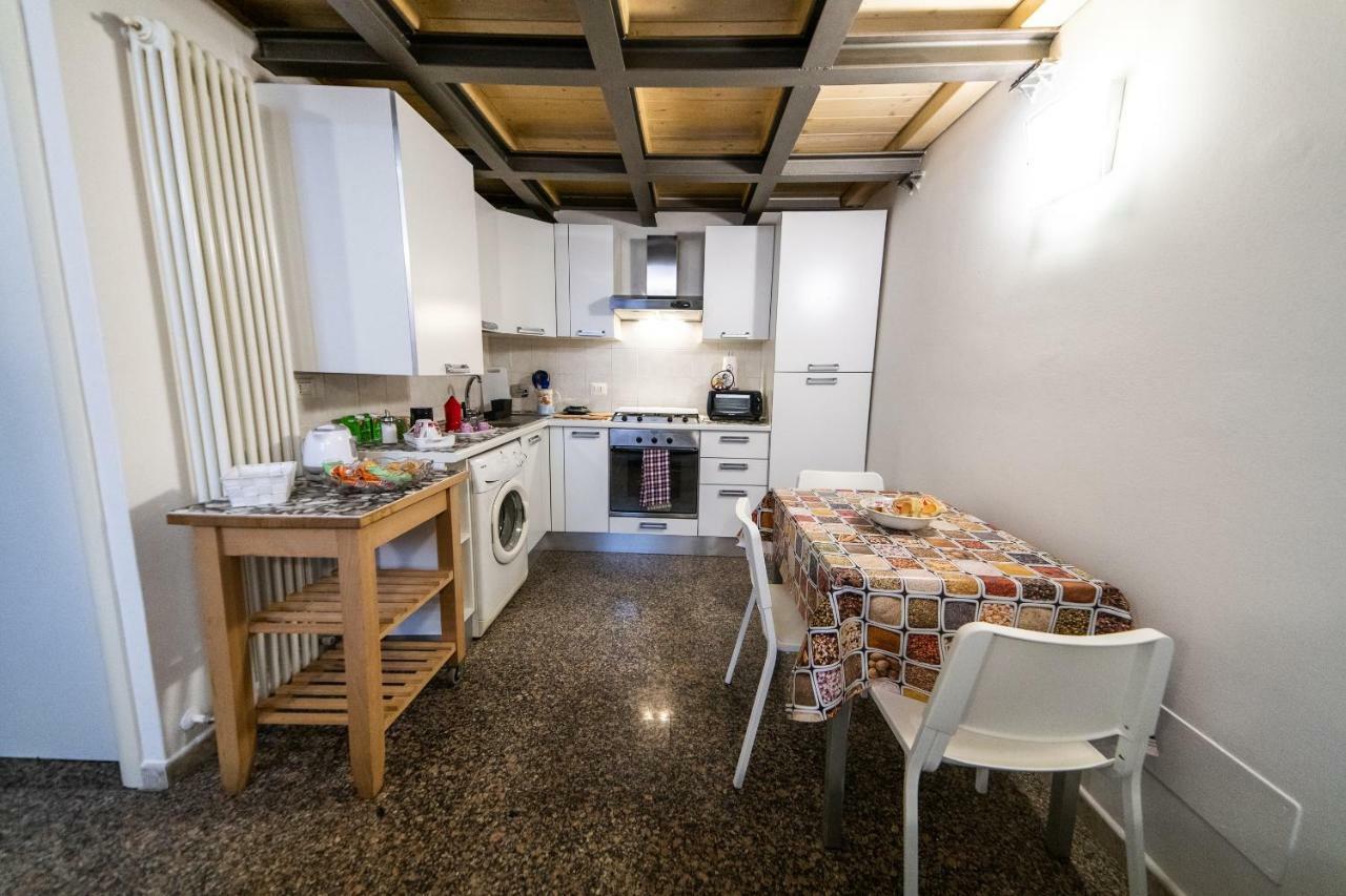 Anais' Loft- Osp. Sant'Orsola-Fiera Apartman Bologna Kültér fotó