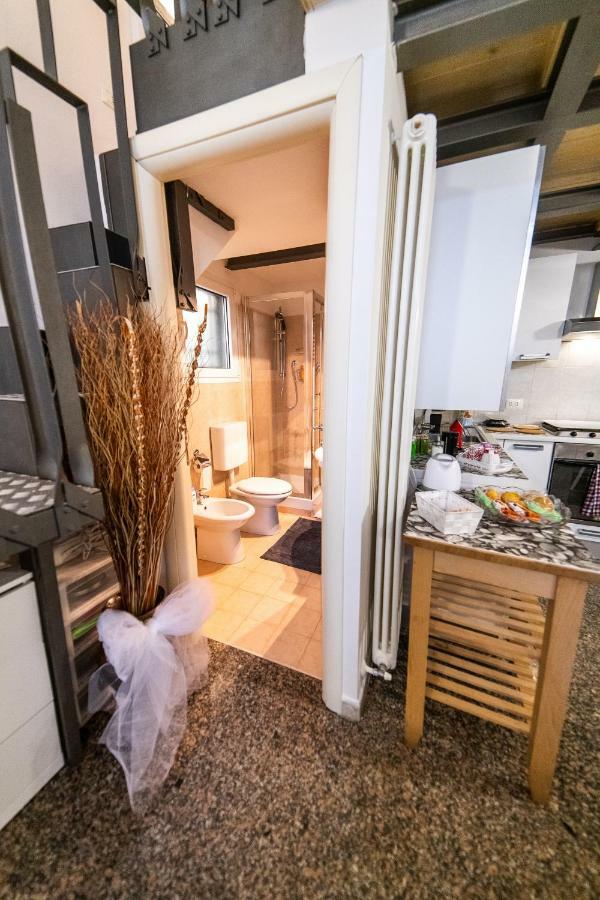Anais' Loft- Osp. Sant'Orsola-Fiera Apartman Bologna Kültér fotó