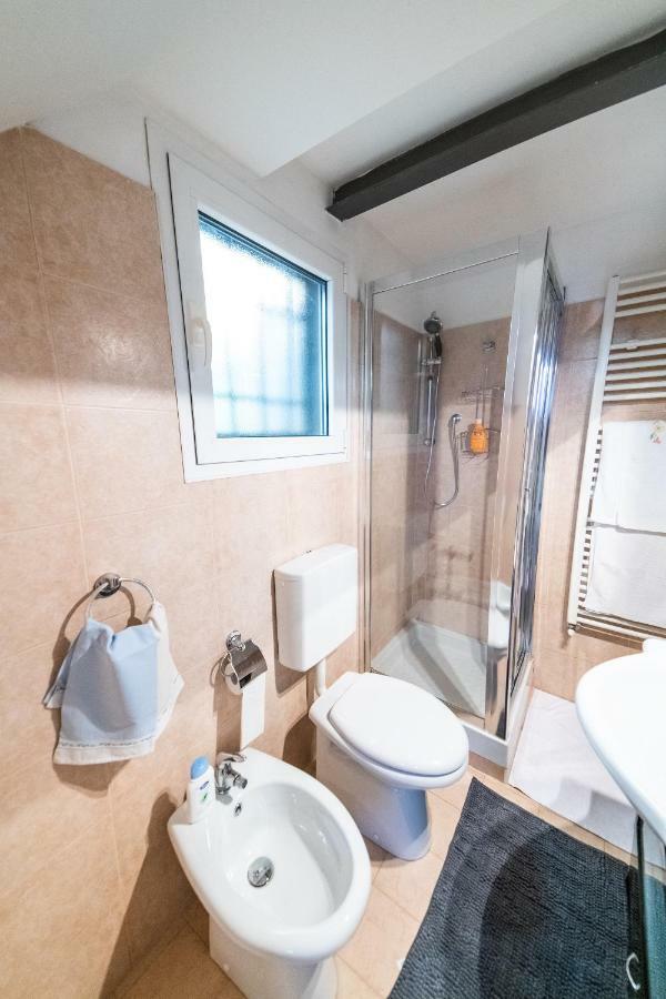 Anais' Loft- Osp. Sant'Orsola-Fiera Apartman Bologna Kültér fotó